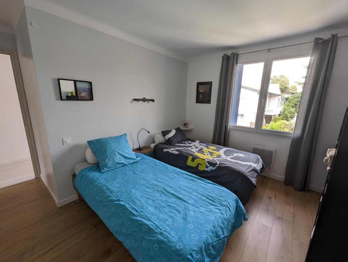 L'Esplanade, Appartement En Centre-Ville Au Calme Puisserguier Kültér fotó